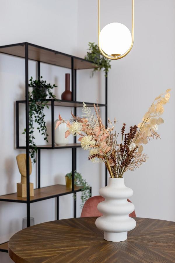 Apartment Old Town Dluga 48 Family By Renters Krakow
